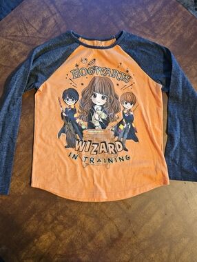🧙‍♀️✨ Harry Potter Hogwarts “Wizard in Training” Girls Top – Size 5 ✨🧙‍♀️